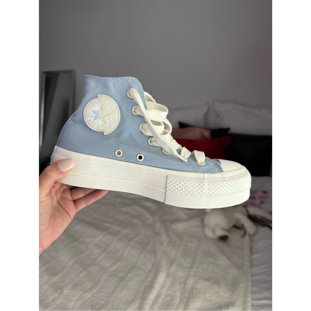Converse Chuck Taylor All Star Lift Platform High Tops – Women's 6.5 (Blue Cloud